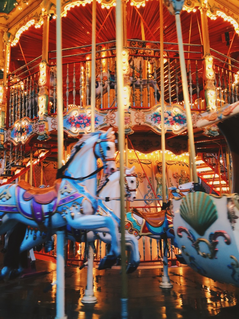 Tivoli - carousel moving